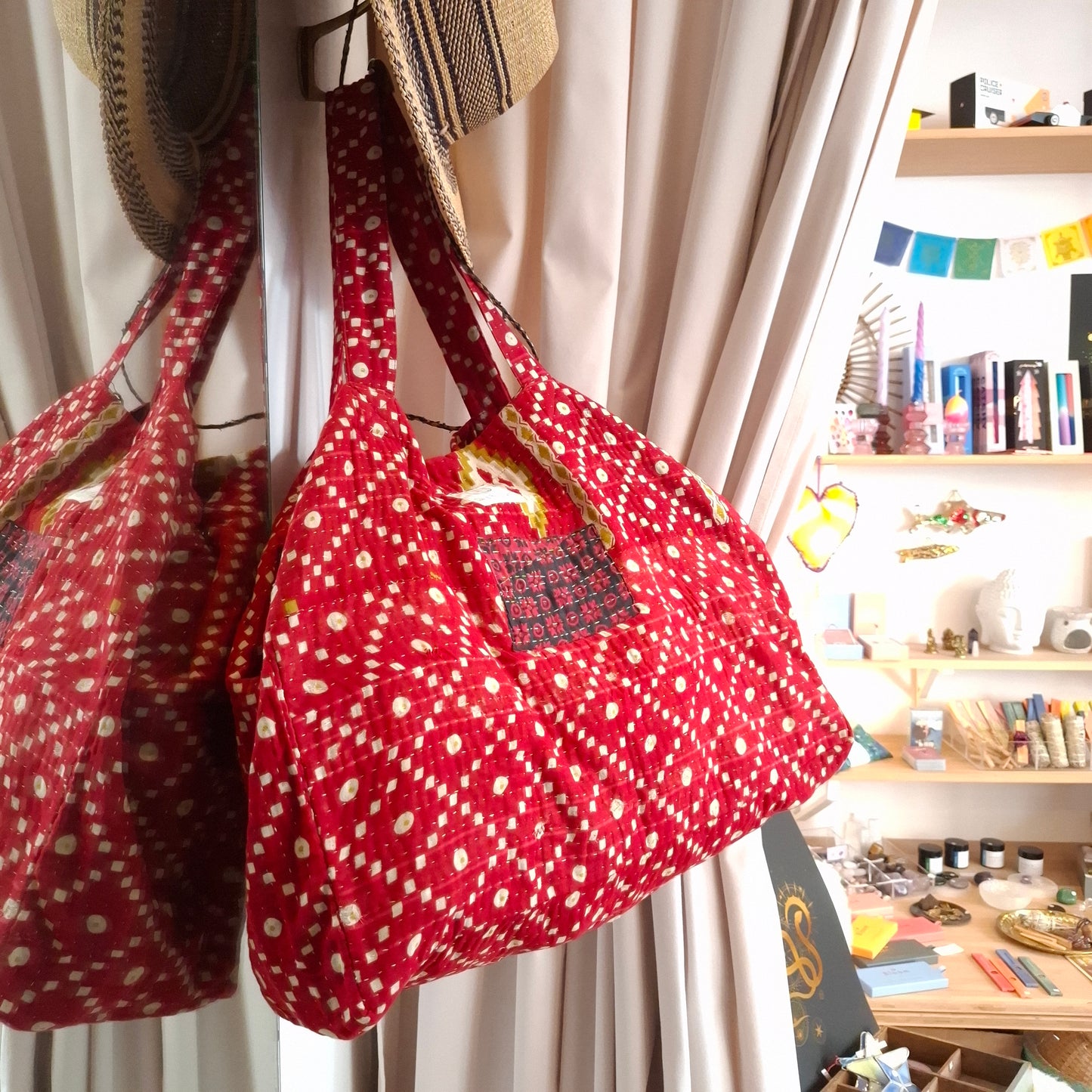 Sac kantha rouge