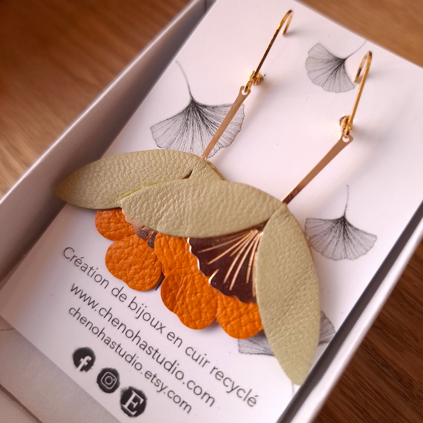 Boucles d'oreilles fleurs de Gingko