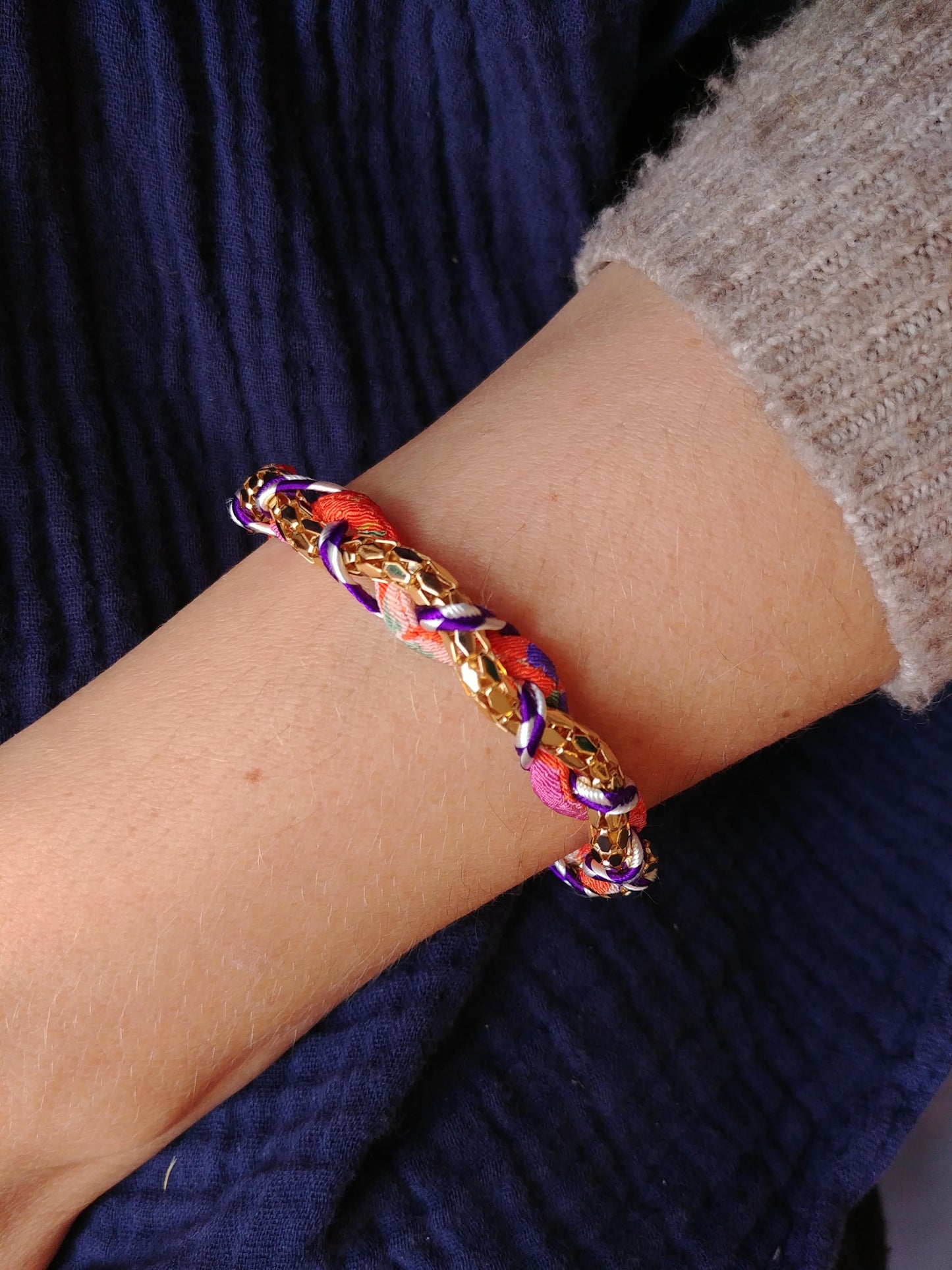 Bracelet tréssé Chirimen