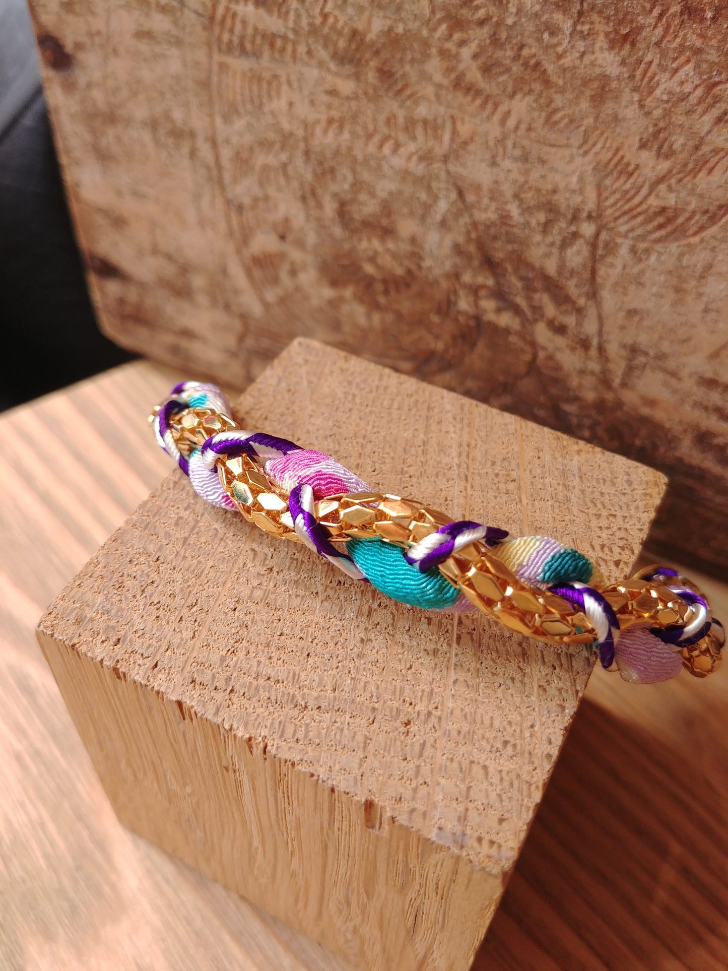 Bracelet tréssé Chirimen