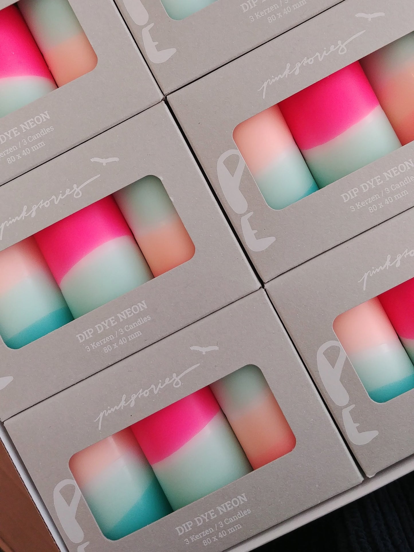 Bougies petit modèle turquoise/rose fluo
