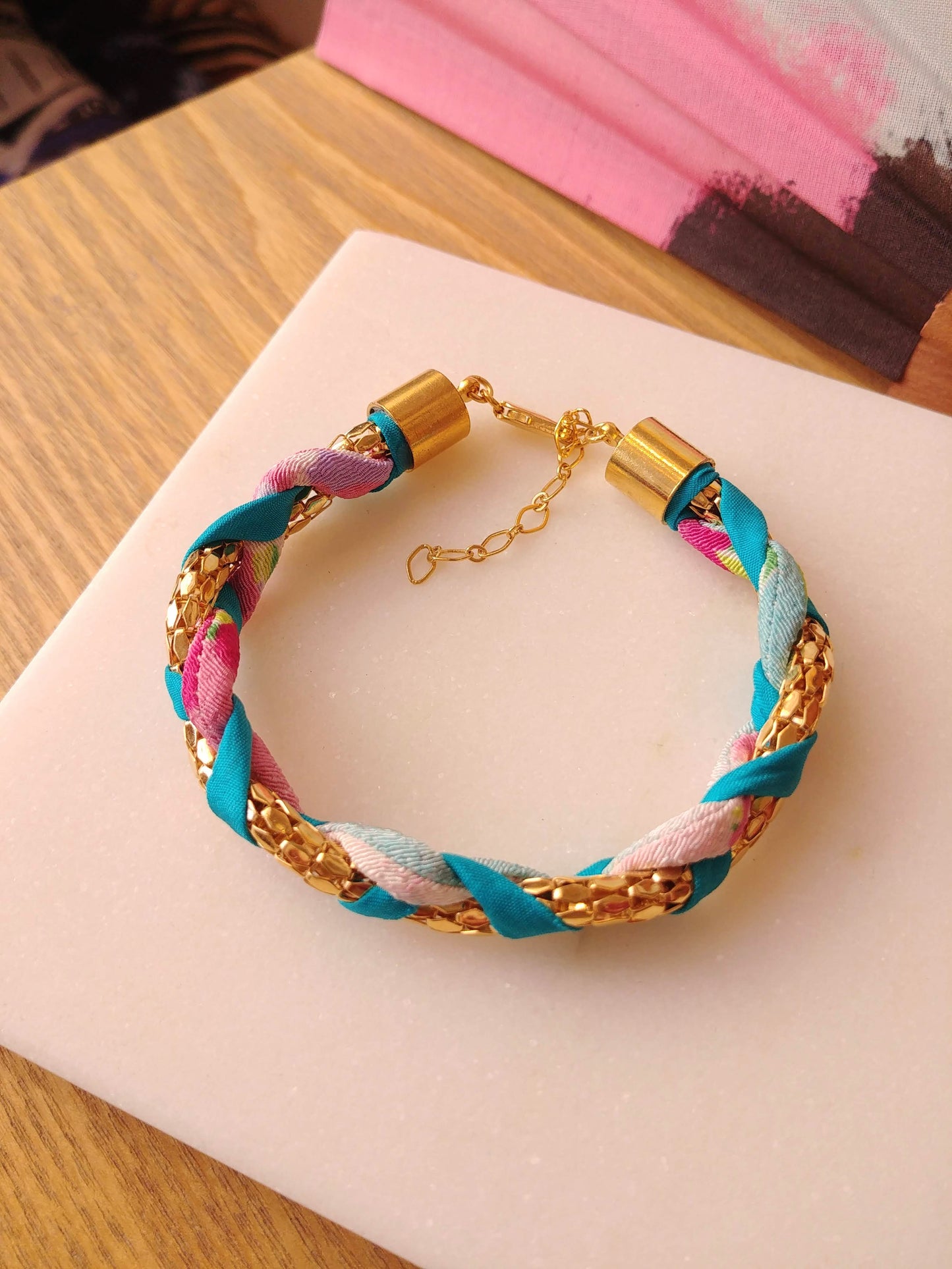 Bracelets tréssés Chirimen