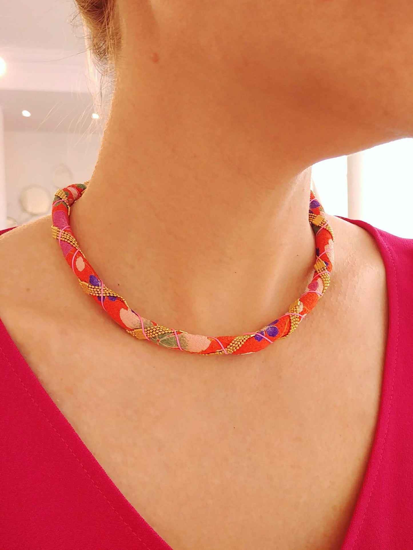 collier Chirimen