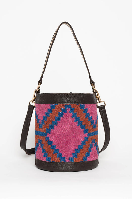 Sac seau kilim fuschia