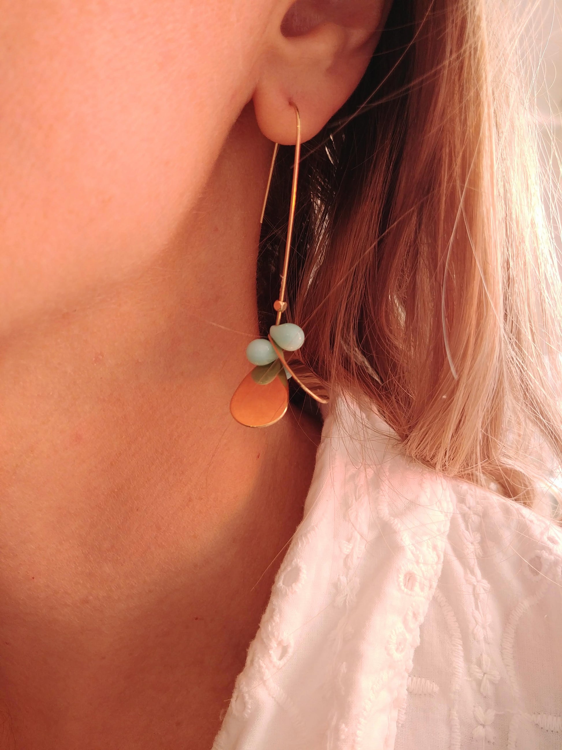 Boucles d'oreilles pendantes en forme de gouttes