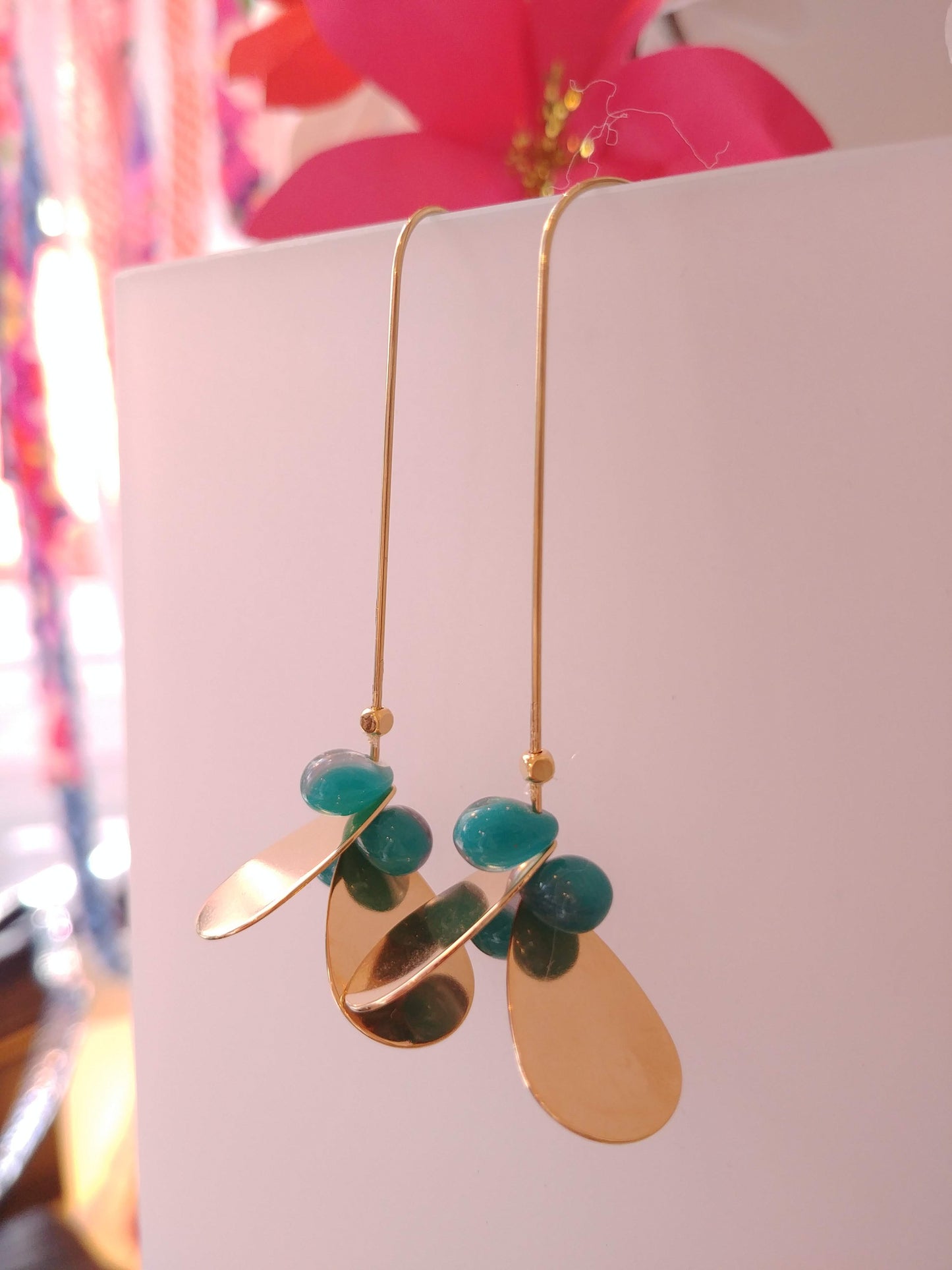 Boucles d'oreilles pendantes en forme de gouttes