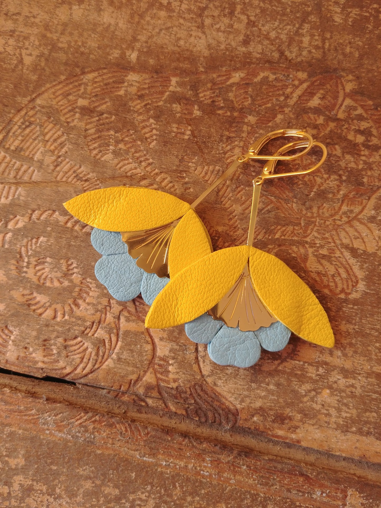 Boucles d'oreilles fleurs de Gingko
