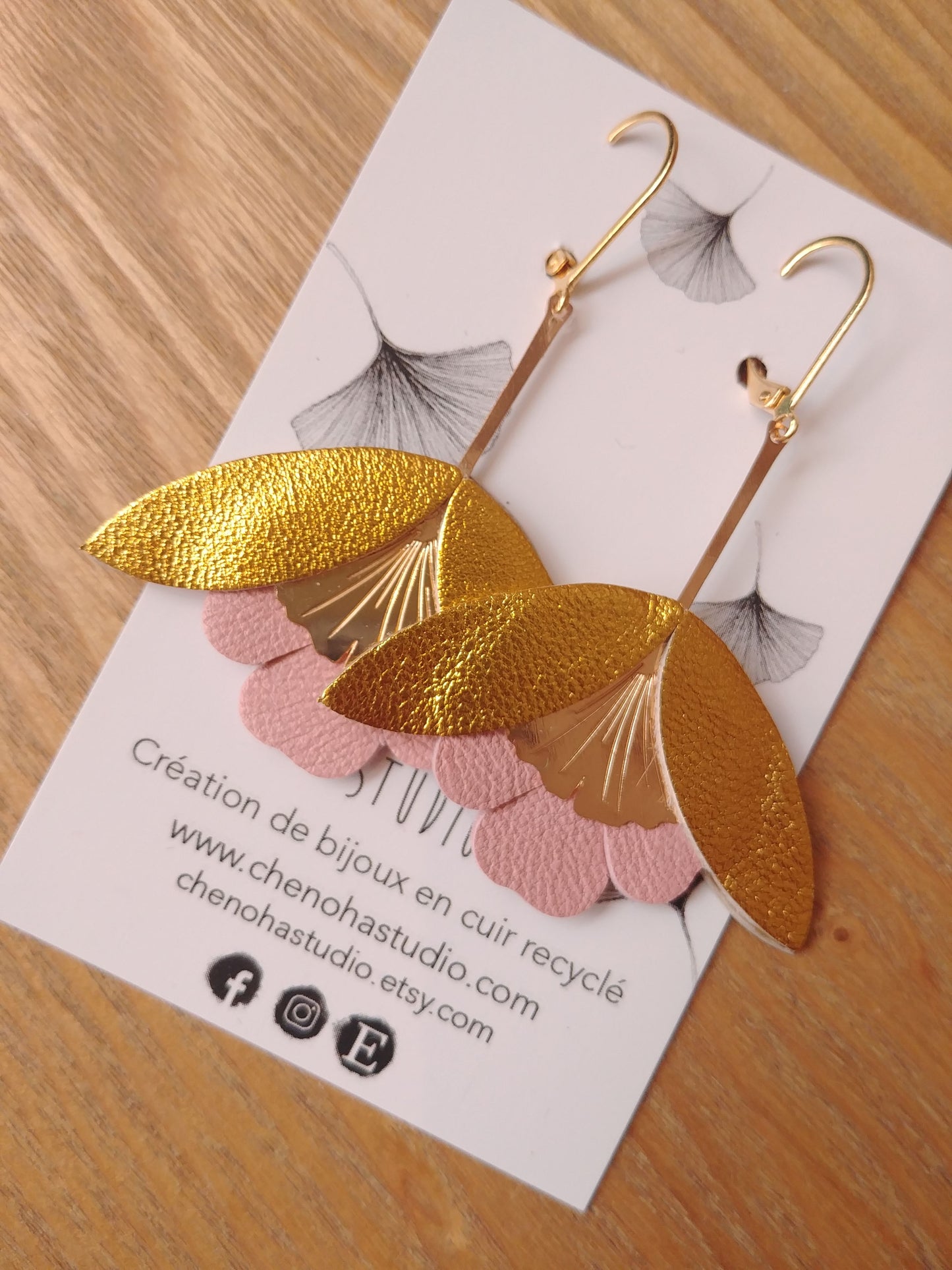 Boucles d'oreilles fleurs de Gingko