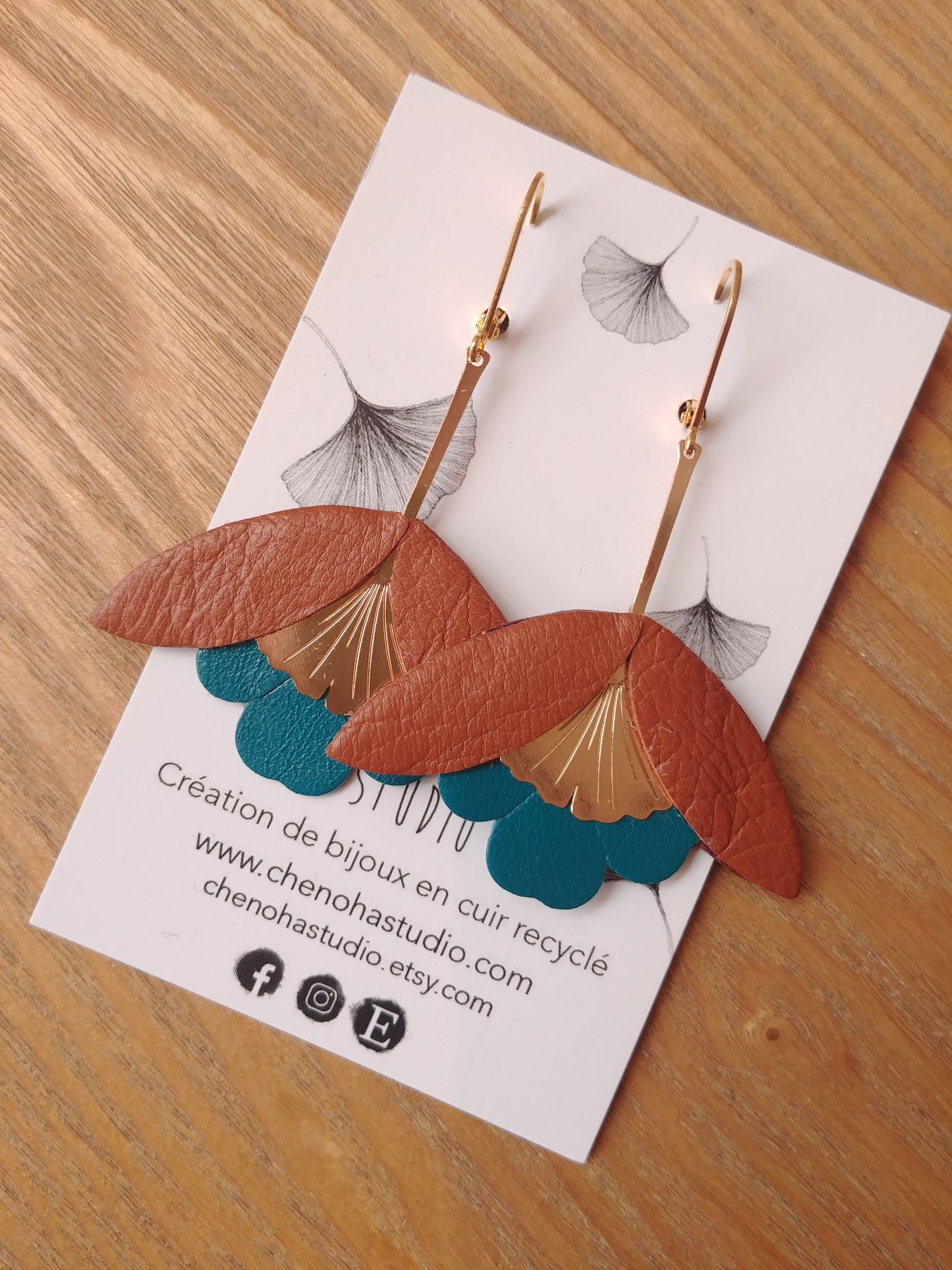Boucles d'oreilles fleurs de Gingko
