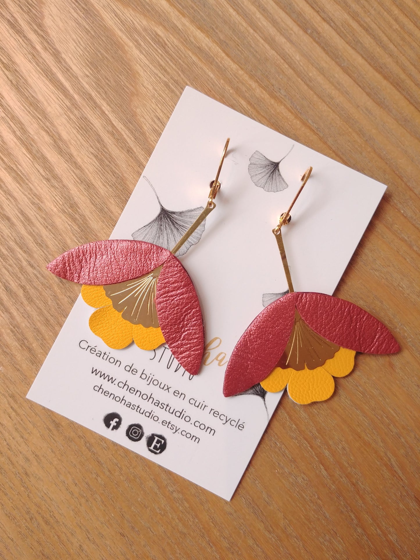 Boucles d'oreilles fleurs de Gingko